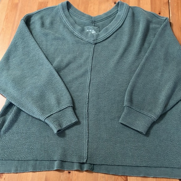 Aerie Green Ribbed Sweatshirt - Picture 3 of 8